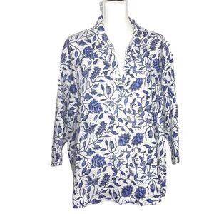 Rachel Zoe Wm’s 2X Linen Blue Floral Open V Neck Collar Pull Over Top Blouse